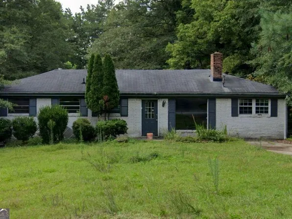 1617 Corona Dr, Austell, GA 30168