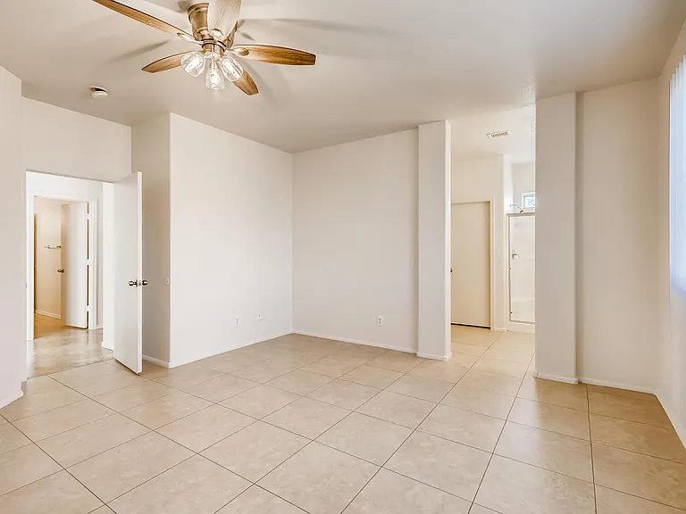 8726 W Bobby Lopez Dr — Photo 16