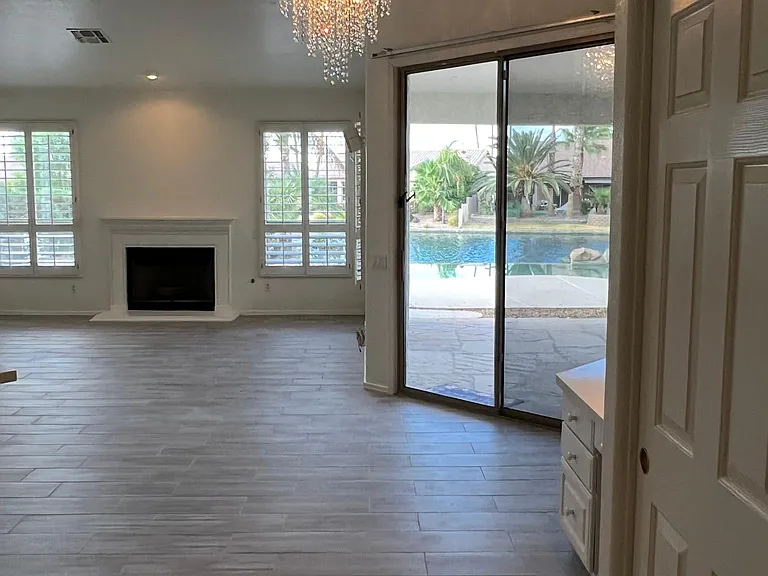 814 W Beechnut Dr — Photo 9