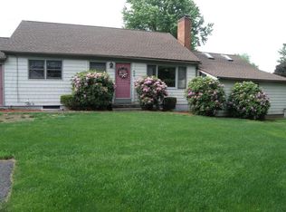 692 Stony Hill Rd, Wilbraham, MA 01095