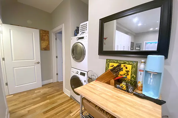Rented by Douglas Elliman | media 24