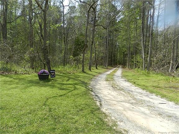 2nd image of 5378 Old Dogwood Ln