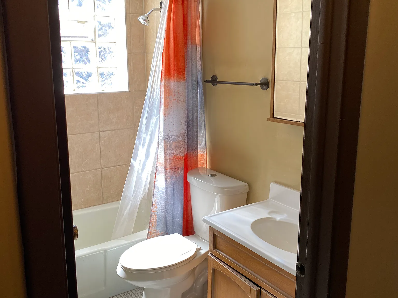 2 bed, 800 sqft, $1,500 — Photo 4