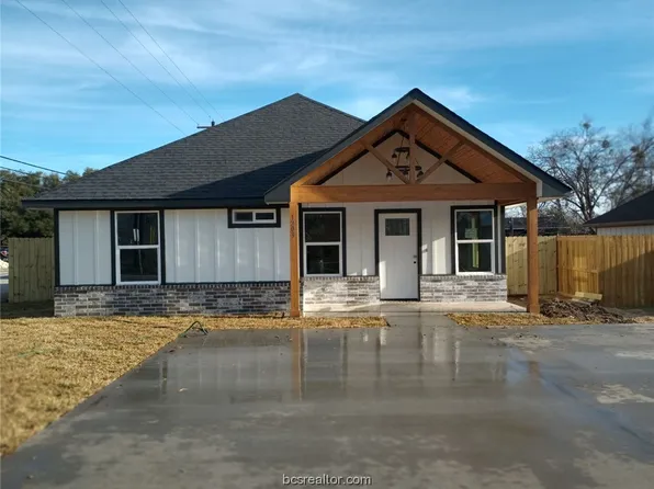 1203 Florida St, Bryan, TX 77803