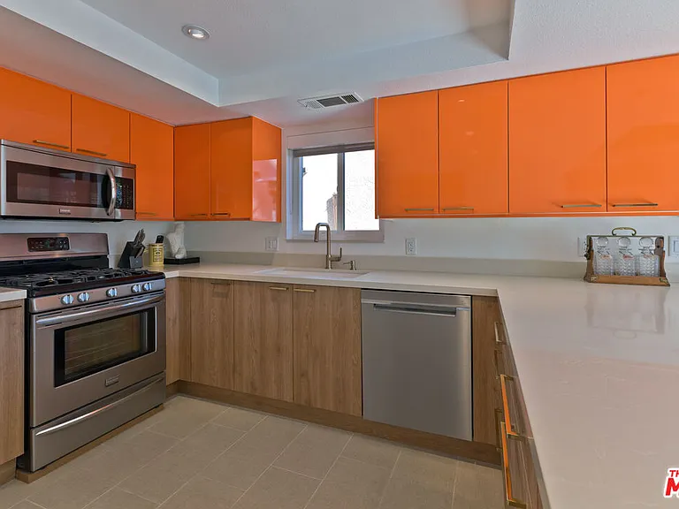 3545 Ridgeview Cir — Photo 13