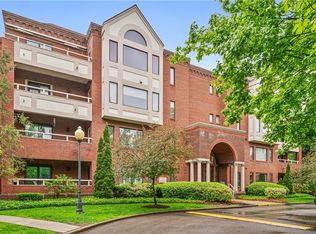 100 Denniston St APT 422, Pittsburgh, PA 15206