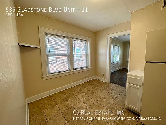 5th image of 535 Gladstone Blvd APT 11