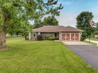 720 Lone Hickory Rd, Ozark, MO 65721
