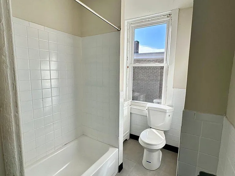 119 Tyler St #B — Photo 7