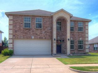 3005 Lipizzan Dr, Denton, TX 76210