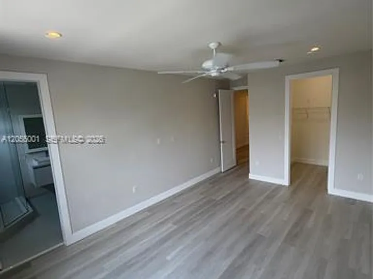 6440 NW 103rd Psge #Townhouse 6440 — Photo 42