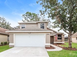 4018 Moreland Dr, Valrico, FL 33596
