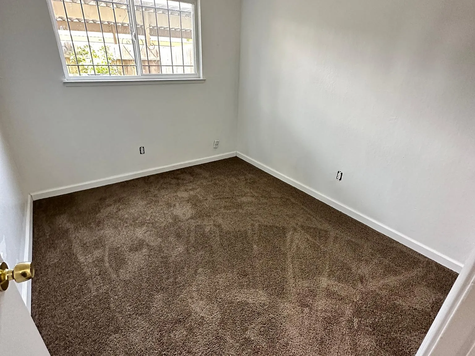 7566 Phoenix Park Dr — Photo 4