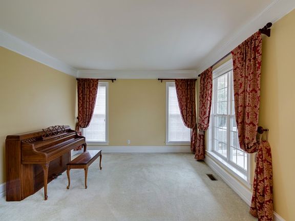 2nd image of 1701 Turning Leaf Ct