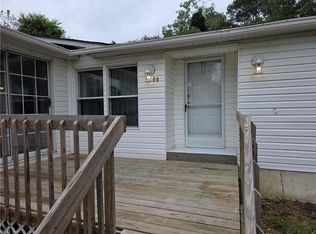 7166 River Run Rd, Hayes, VA 23072