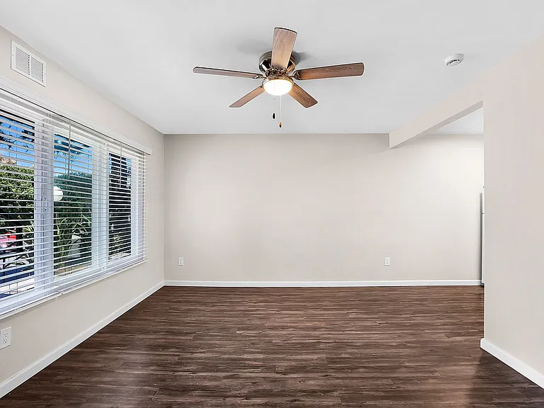 Point Loma Bay Apartments | Coastal Living Near the Beach — Photo 24
