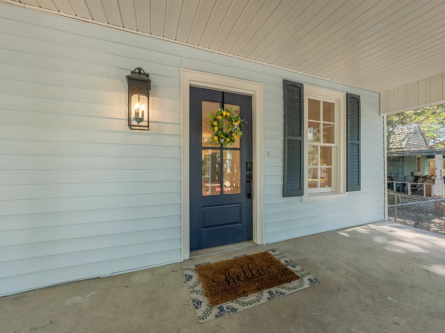 3 bed, 1315 sqft, $1,695 — Photo 2
