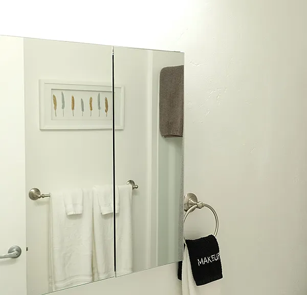 1/1 bathroom