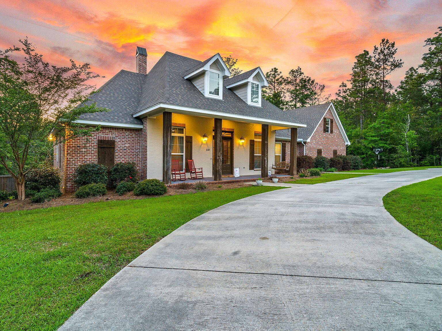541 Longleaf Dr, Petal, MS 39465 Zillow