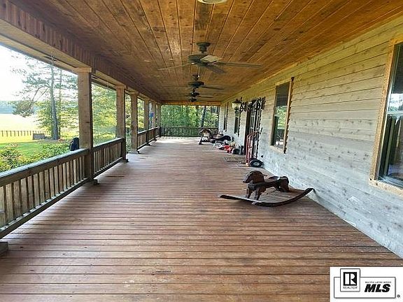 2nd image of 205 Lauren Ln