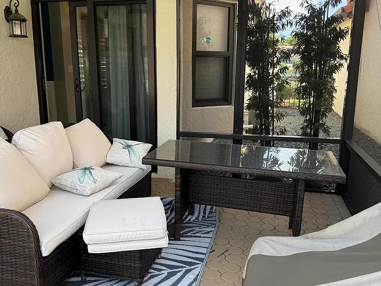21583 Villa Nova Dr — Photo 11