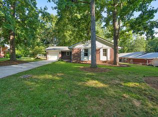 122 Pinewood Cir, Abbeville, SC 29620