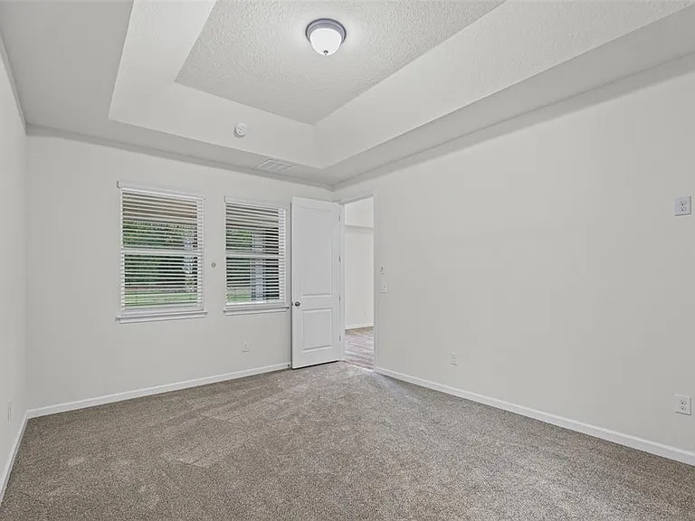 5248 Blossom Cv — Photo 17