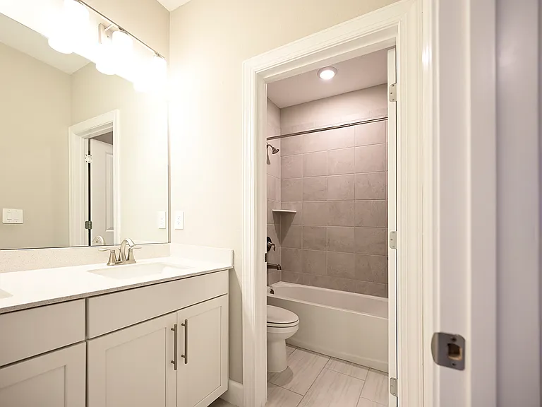 3806 Savanna Palms Ct — Photo 29