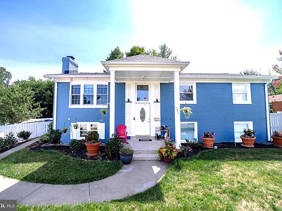 3rd image of 1911 Stafford St