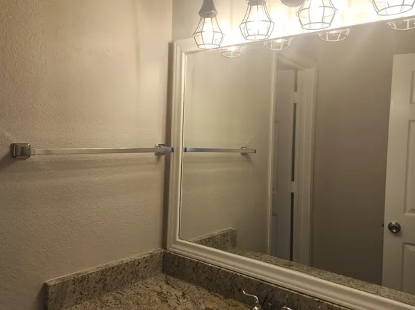 214 Pine Meadow Dr APT A, Kennedale, TX 76060