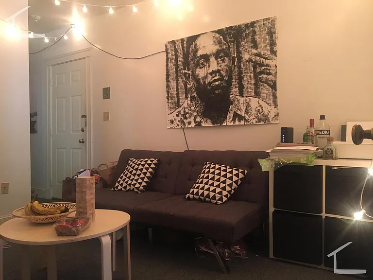 823 Beacon St #2B — Photo 6