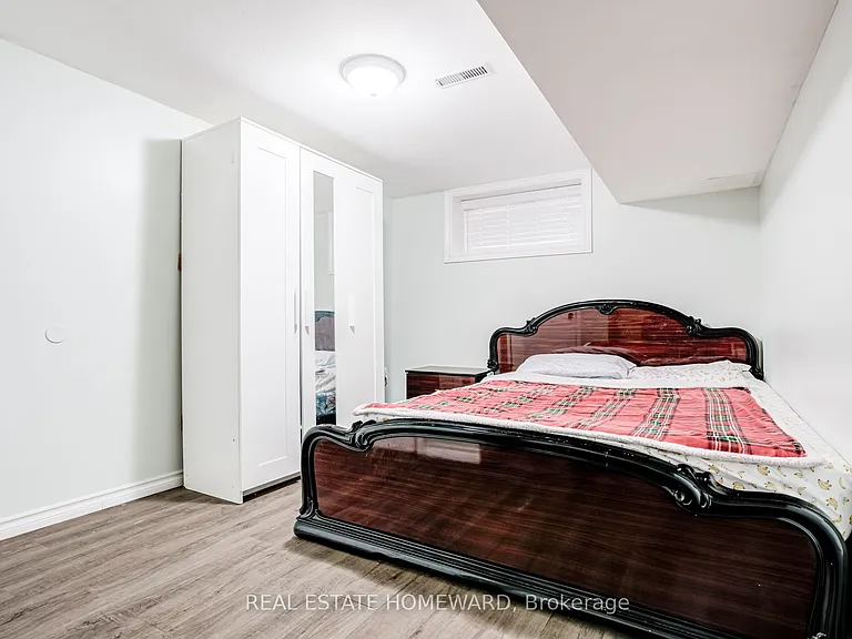 113 Porchester Dr #BASEMENT — Photo 20