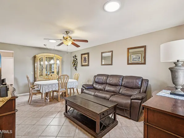 17027 N DEL WEBB Boulevard, Sun City, AZ 85373