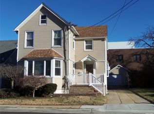 25 Lois Pl, Valley Stream, NY 11580