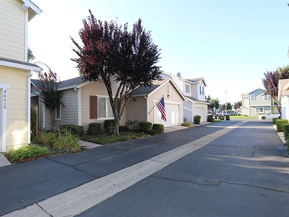 2nd image of 6416 Laguna Mirage Ln