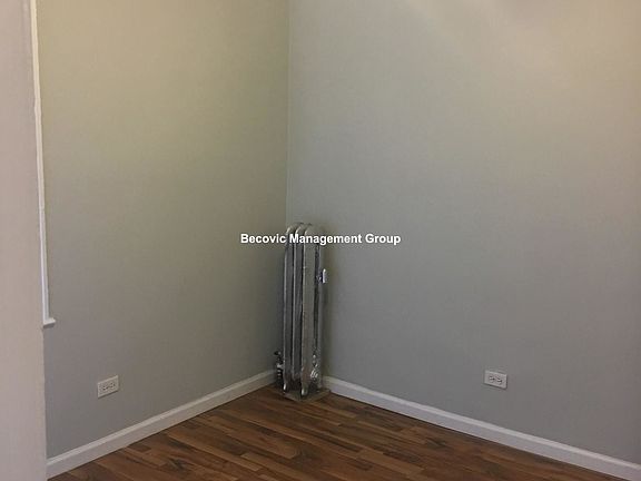 5th image of 1712 W Estes Ave APT 108