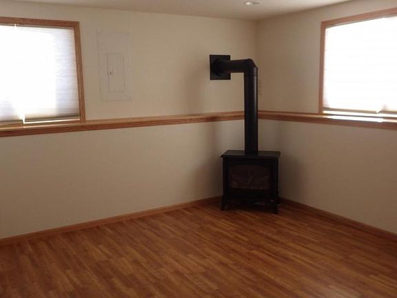 2nd image of 6900 Meadow Rose Ln