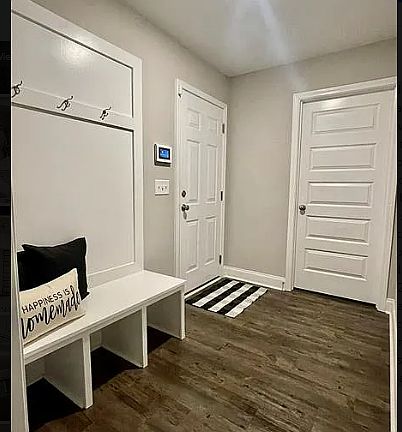 3rd image of 6021 Lee Road 246