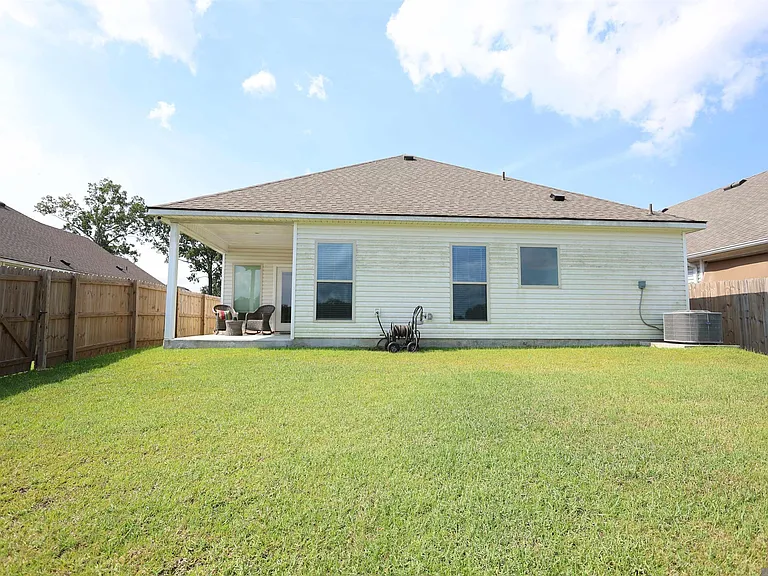 13343 Bellacosa Ave — Photo 27