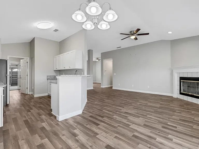 12365 Amanda Cove Trl — Photo 3