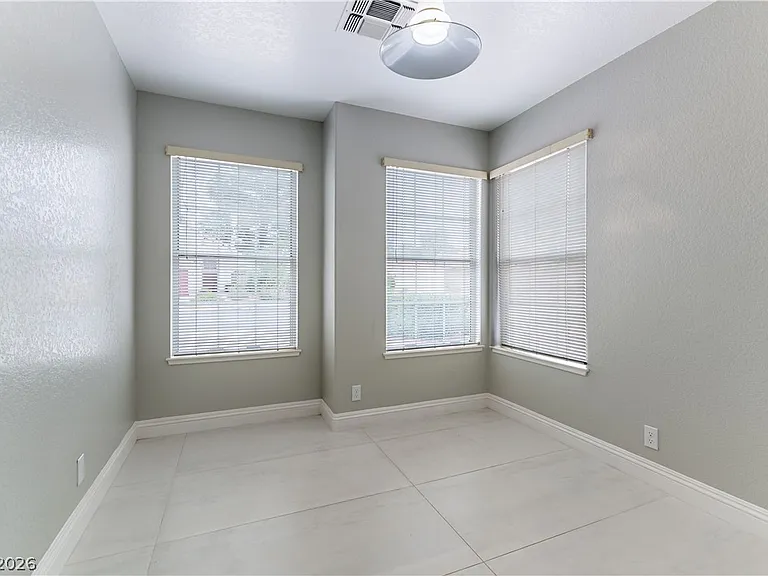 1130 Middleriver Ct — Photo 7
