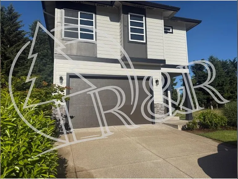 336 Sunday Dr — Photo 2