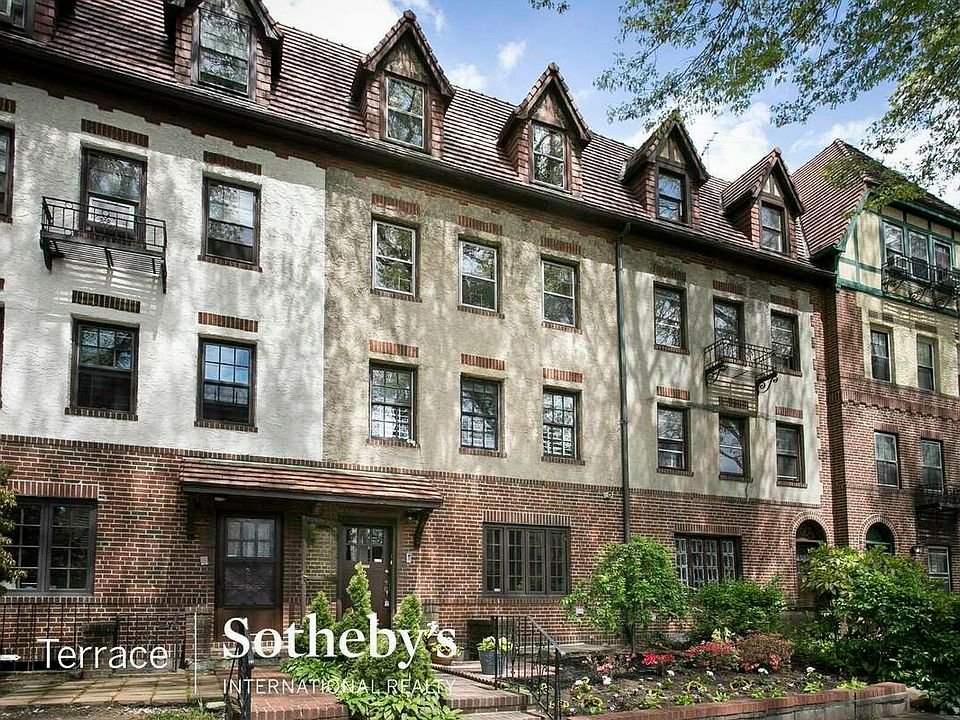 1st image of 208 Burns St Floor 3