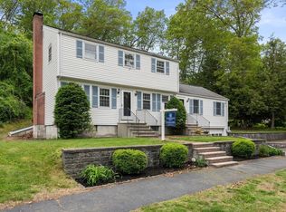 69 Wright Rd, Concord, MA 01742