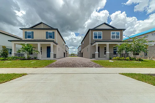 524 Venetian Palms Blvd Photo 1