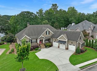 185 Lake Shore Dr, Newnan, GA 30265