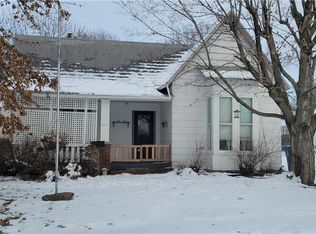 414 S 3rd St, Odessa, MO 64076