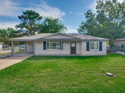 130 Wright Dr, Blossom, TX, 75416