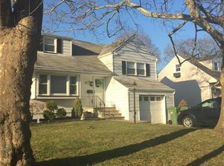 11 Columbia Pl, Parlin, NJ 08859