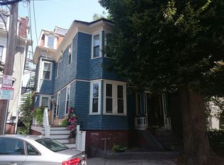 5 Thomas Park APT 4, South Boston, MA 02127